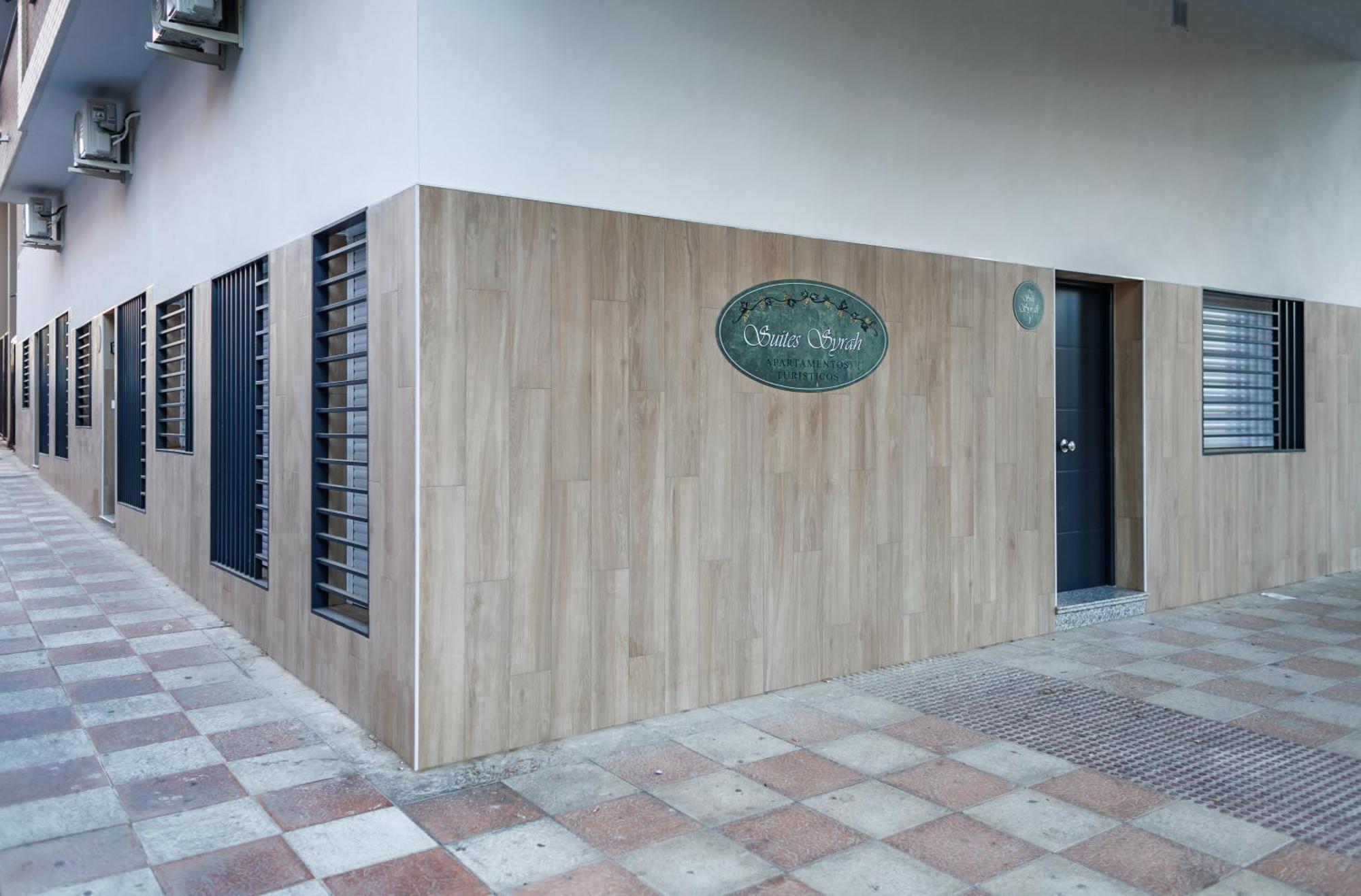 Apartamentos Luxury Suites Syrah Almendralejo Luaran gambar