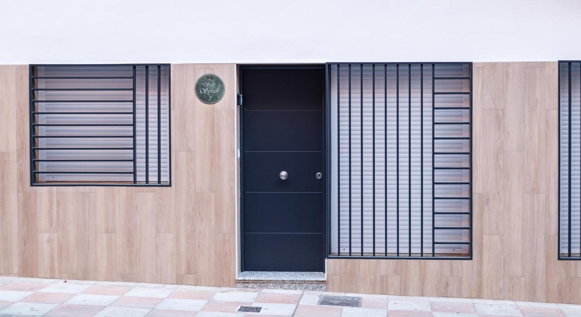 Apartamentos Luxury Suites Syrah Almendralejo Luaran gambar